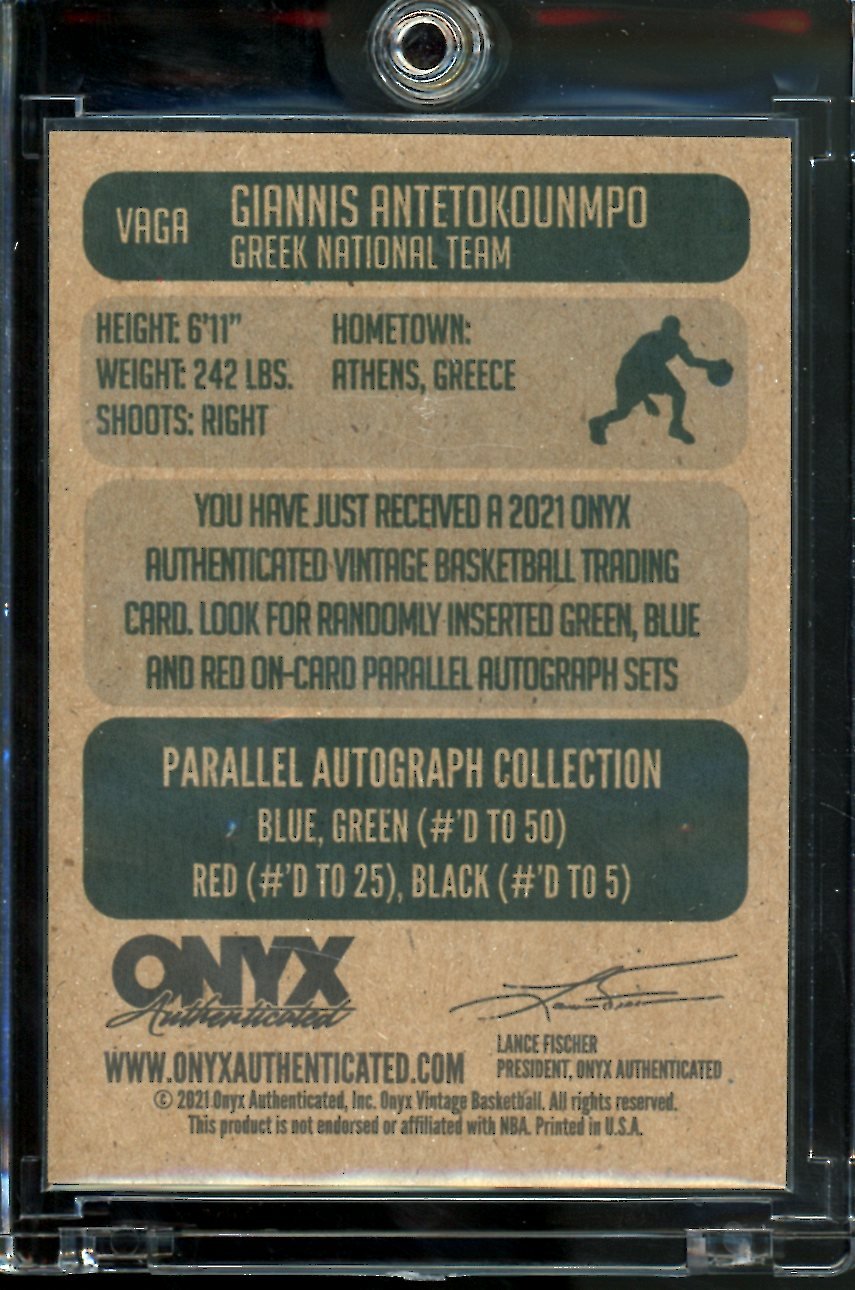 2021 Onyx Vintage Giannis Antetokounmpo Auto Bucks