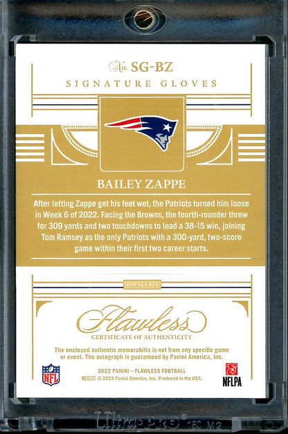 2022 Panini Flawless Bailey Zappe Rookie Auto Signatures Gloves RPA Green /5 Patriots